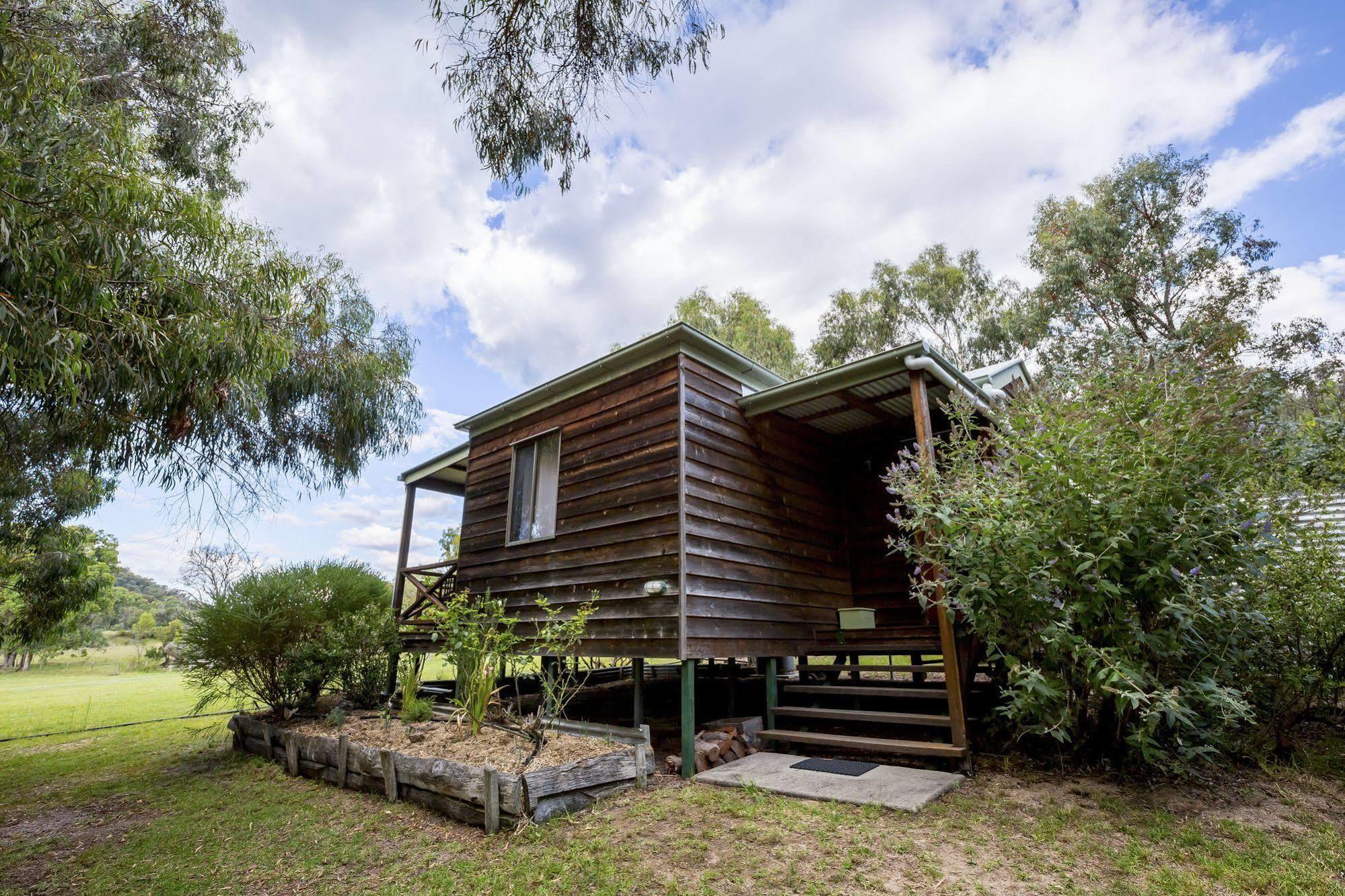 Wisteria Cottage Wyberba Exterior photo