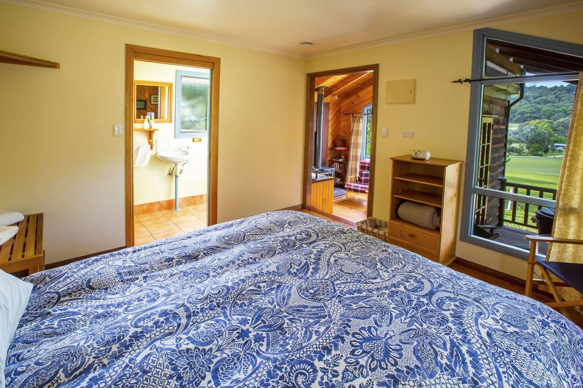 Wisteria Cottage Wyberba Exterior photo